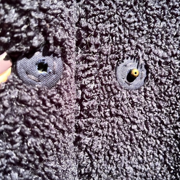 Gap Women’s Navy Sherpa Coat with Zipper and Snaps Sz XL - Picture 8 of 11